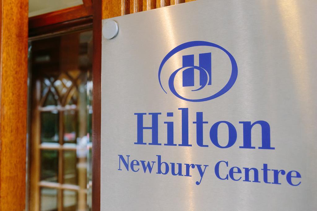 Hotel Hilton Newbury Centre Exterior foto